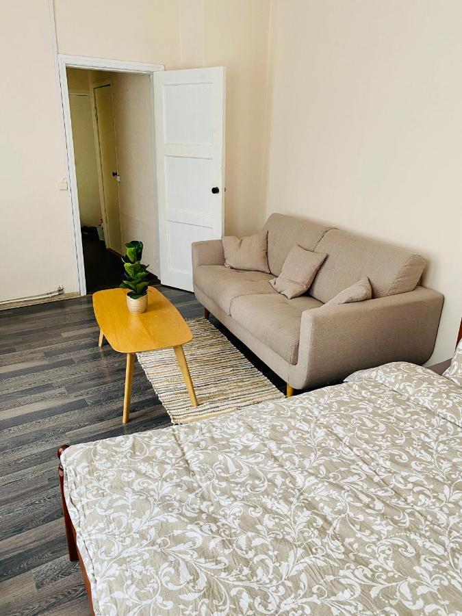 Apartment 1 Bedroom Near Kadriorg Swan Pond Reval